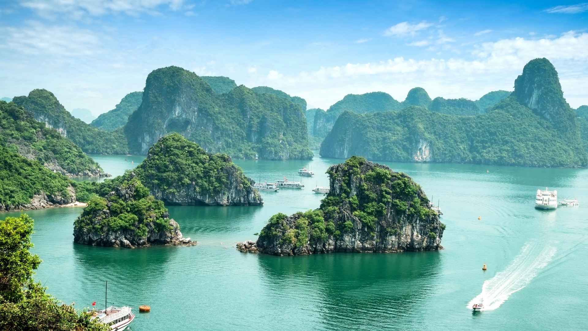Vietnam Solo Travel Guide for Beginners