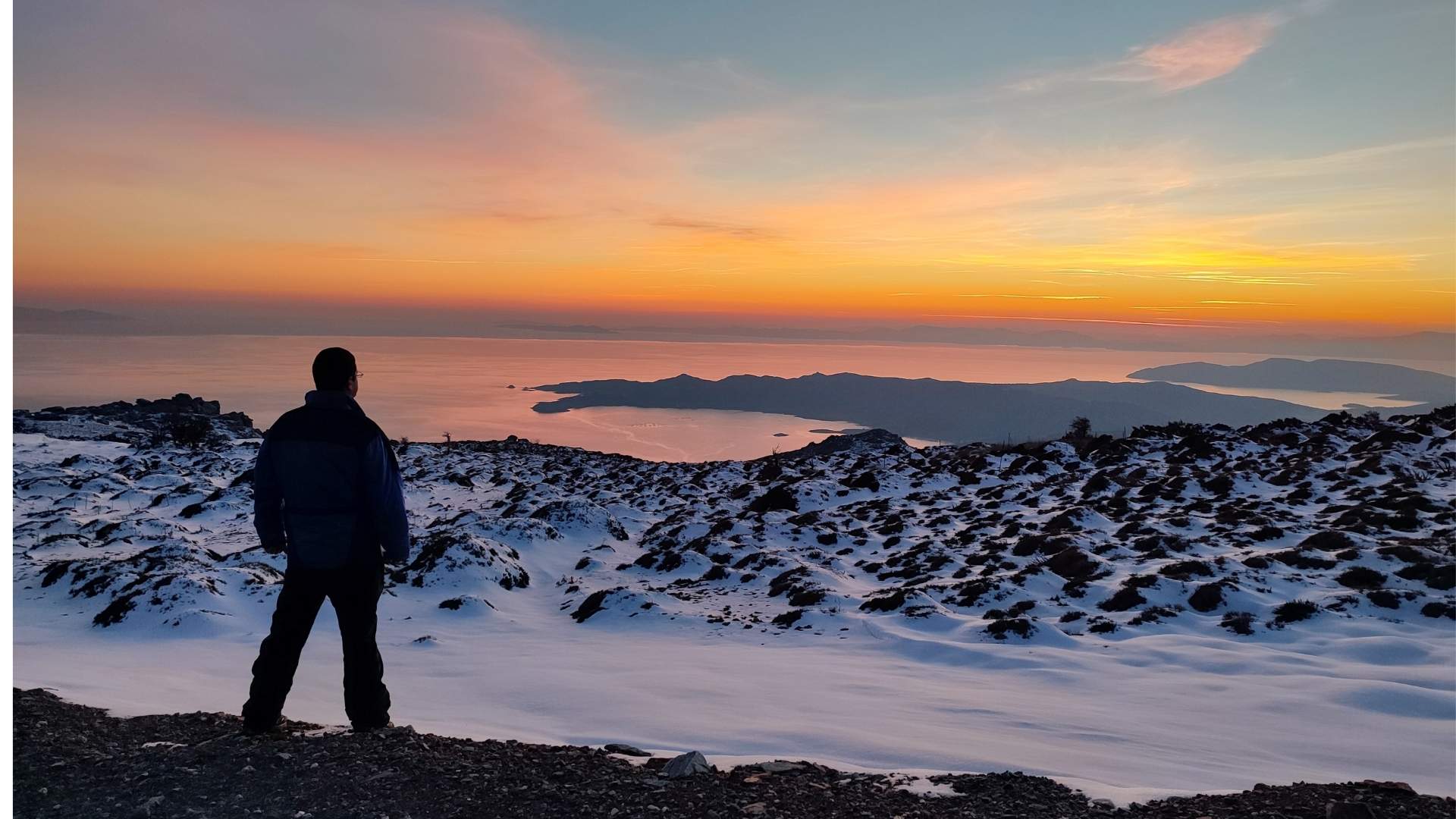 5 Best Countries for First-Time Solo Travelers (Safe & Beginner Friendly)