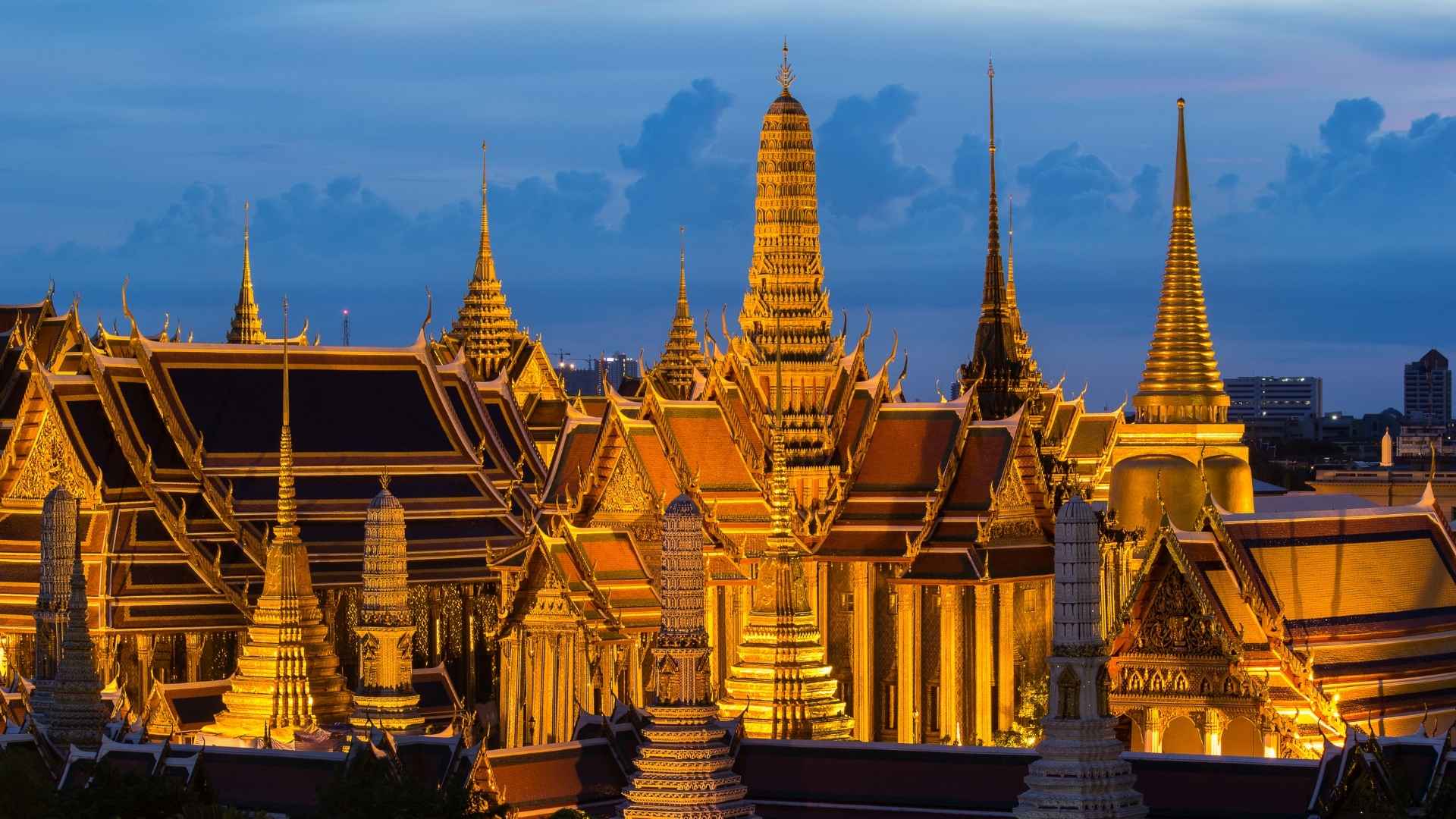 Bangkok Solo Travel Guide: Safety, Budget, Best Things to Do