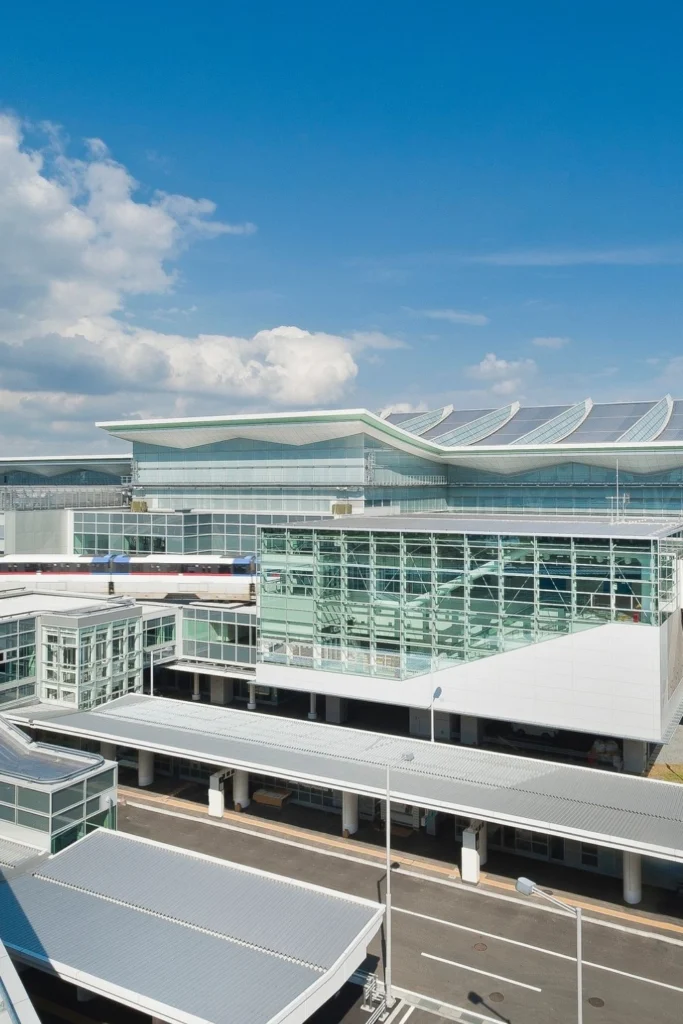 Haneda vs Narita