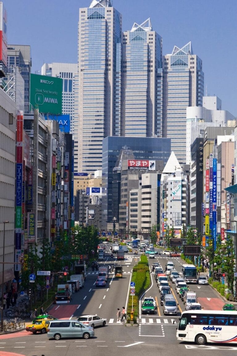 Shinjuku vs Ueno vs Asakusa: Which Tokyo Area Is Best for First-Time Visitors?